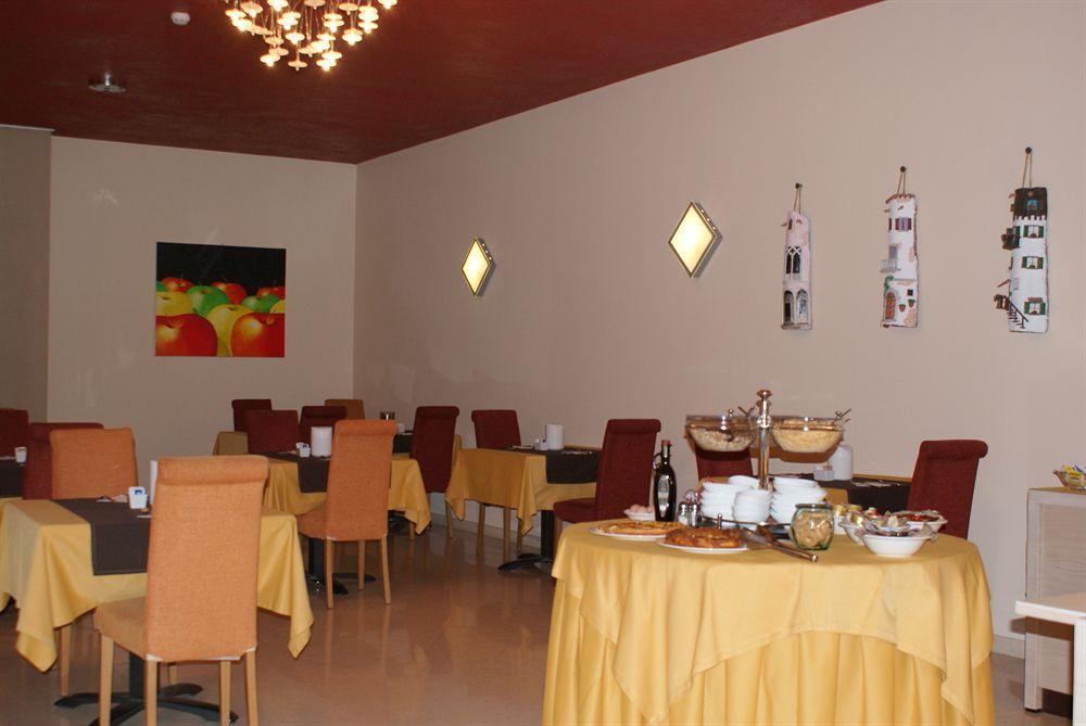 Hotel Corte Quadri Lonigo Exterior photo
