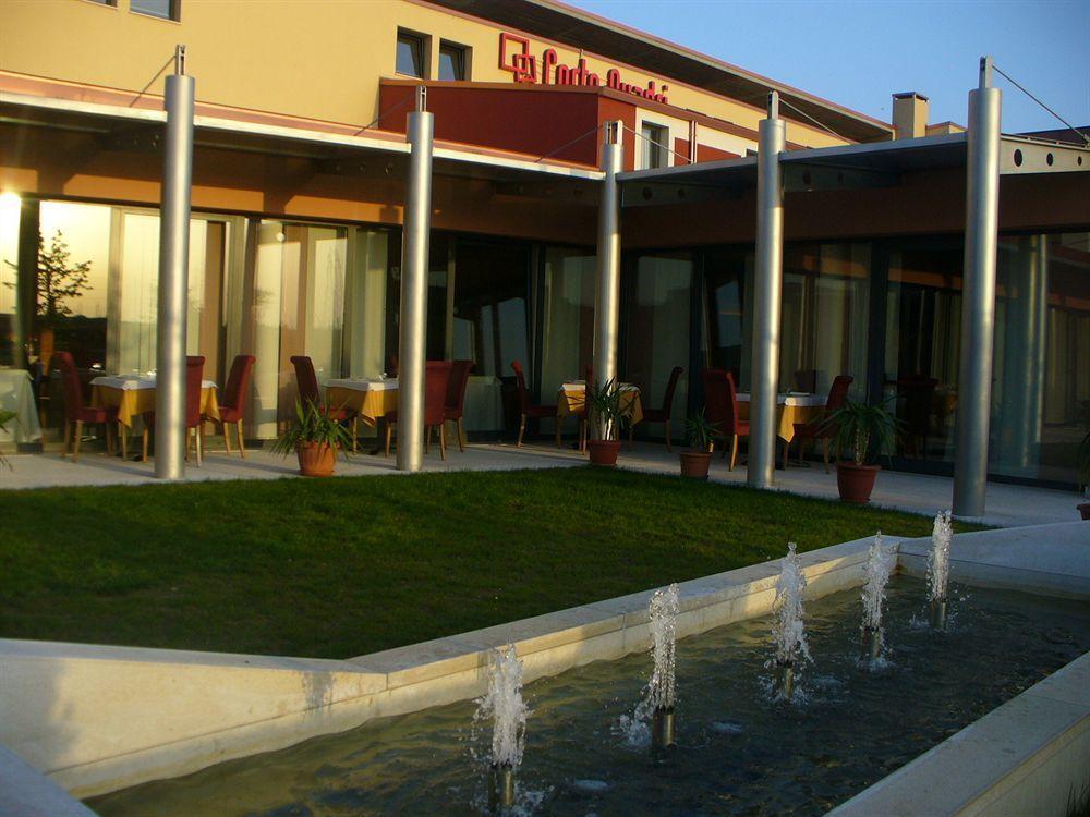 Hotel Corte Quadri Lonigo Exterior photo